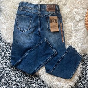Volcom jeans NWT 23